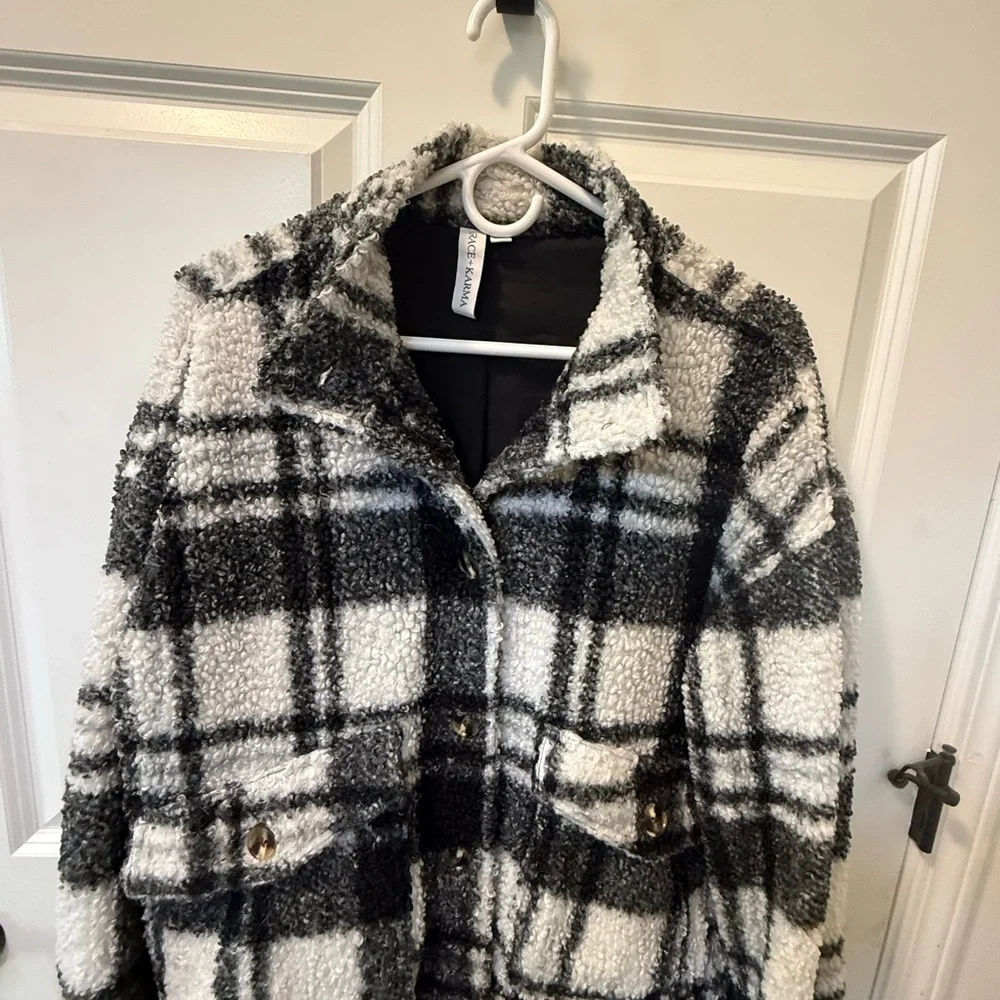 Black & White Plaid Bouclé Jacket - Relaxed Bouclé Blazer - Picture 2 of 3